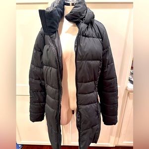 Champion black puffer coat